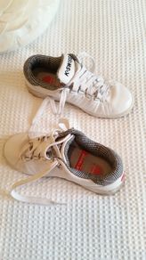 K - Swiss Trainers/Runners - Size 4