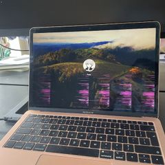 MacBook Air  Retina 13" 2018 16GB RAM 512GB SSD  - Screen require replace