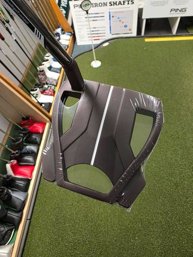 Brand New Taylormade Tour X Putter 34"