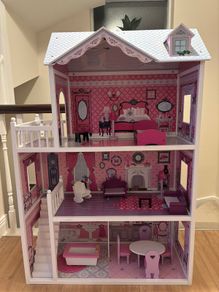 Doll House