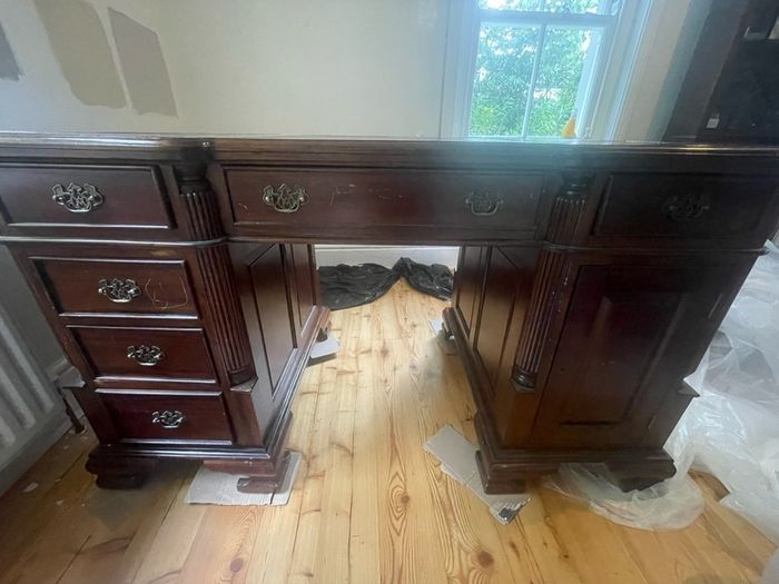 Partners Desk