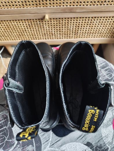 Dr.Martens