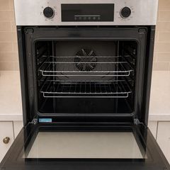 Beko AeroPerfect 60cm single built in fan oven