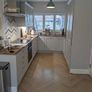 Solid kitchen Image 4