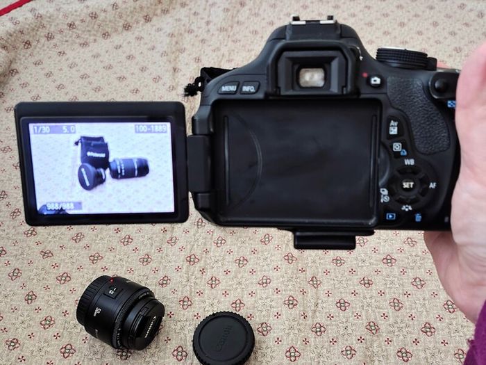 Canon Eso D600 Dslr Camera with 3 lenses and lots of extras