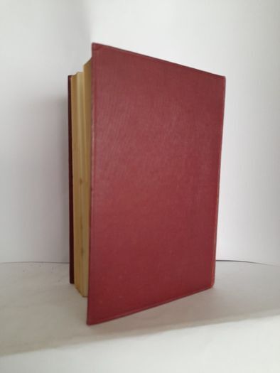 Old St. Paul's by W. Harrison Ainsworth. Illustrated by J. Finnimore (HQ469)