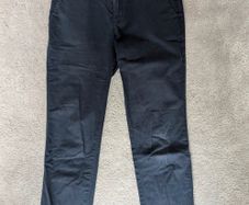 GAP Girlfriend Chino