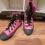 Converse Image 2