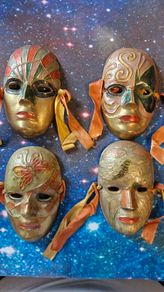 Vintage Solid Brass Masquerade Mask Wall Decor Set of 4 - Hand Painted 1970s Hollywood Regency Indian Brass Mardi Gras Gallery Set