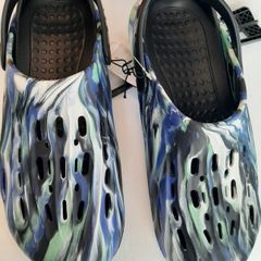 New adult crocks tag attached