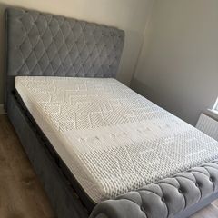 Grey King bed including Emma mattress