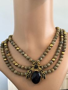 pearl necklace and bracelet set