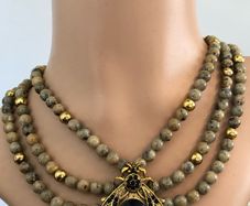 pearl necklace and bracelet set