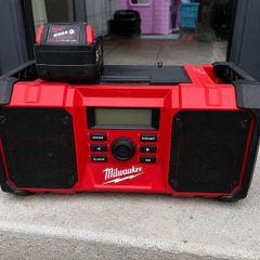 Milwaukee M18 Jobsite Radio battery or Bare