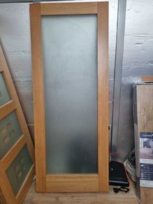 Frosted single pane oak door