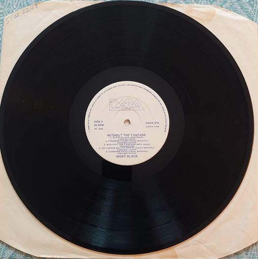 Mary Black - Without The Fanfare Vinyl