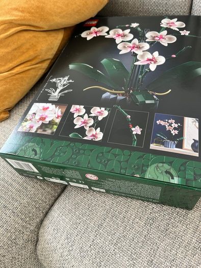 LEGO Orchid 10311 Flowers