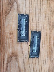 Micron 4GB 1Rx16 PC4-2400T-SC0-11 RAM modules