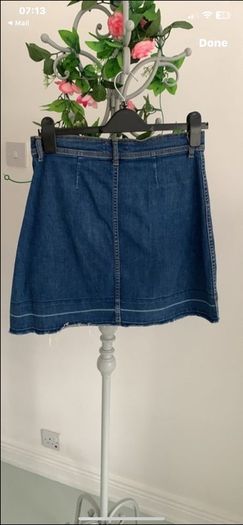 denim skirt medium