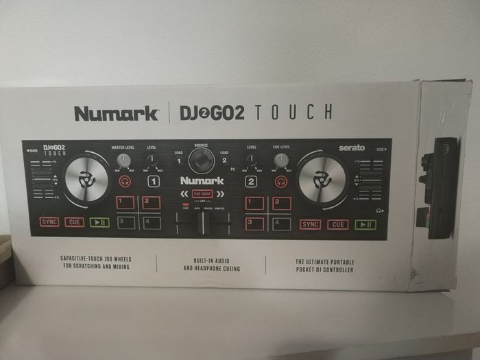 Numark DJ2GO Portable DJ Controller