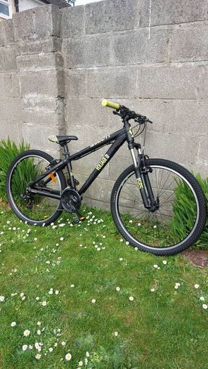 Scott Voltage JR 26 - Size Small/13" - Excellent Condition- As New - Fully Serviced