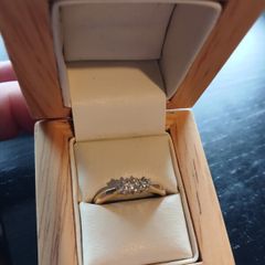 18ct gold Diamond Ring