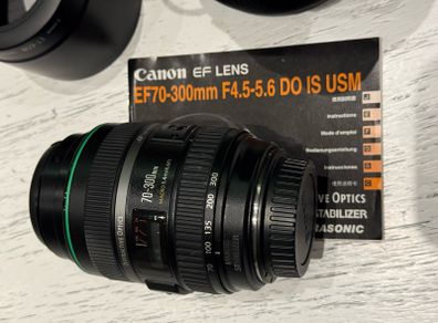 Canon EF 70-300mm f/4.5-5.6 DO IS USM Lense