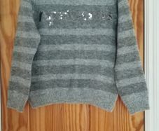 Women's knitted jumper