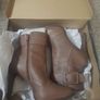 Brown leather boots Image 2