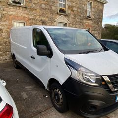 Nissan NV300 2019