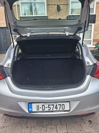 Vauxhall Astra 2011