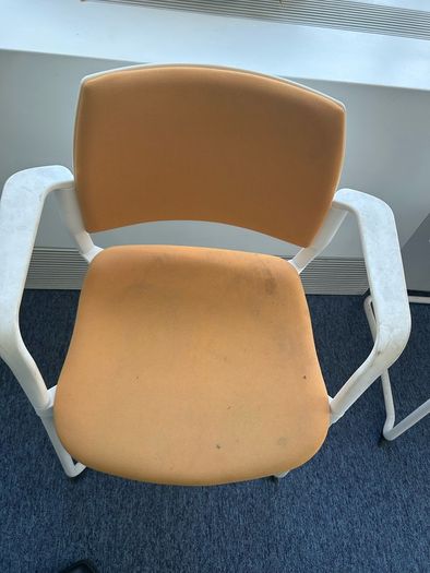 free office chairs x 6