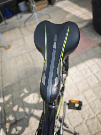Carrera Crosscity E Electric Bike - NEW BATTERY
