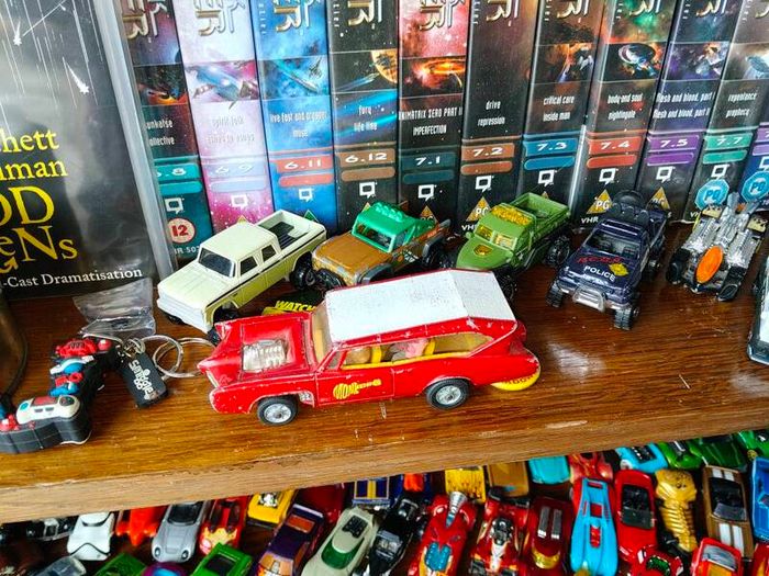 Die cast metal collection