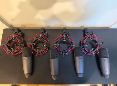 4 x the t.bone SC-300 microphones with shock mounts
