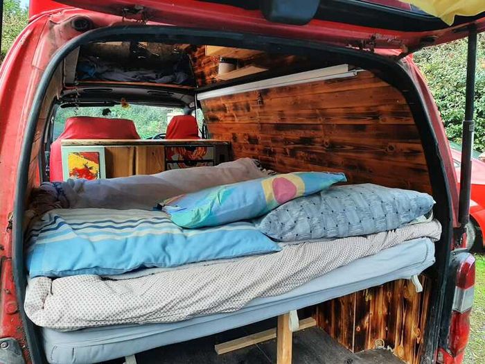 2001 Toyota HiAce