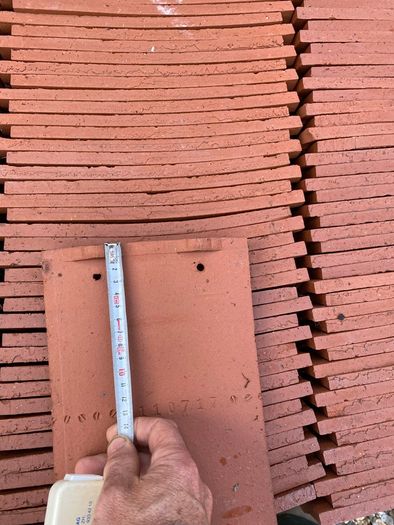 Roof Tile: Plain Red