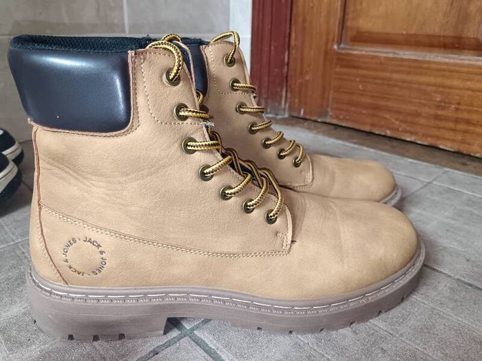 Men's Jack and Jones desert boots Size 9(43)