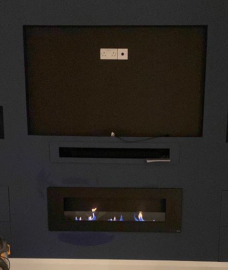 Kratki Delta 3 Black Bio Fireplace