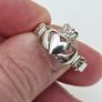 Brand New 9ct White Gold Gents Claddagh Ring Image 5