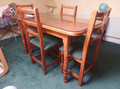 table and chairs