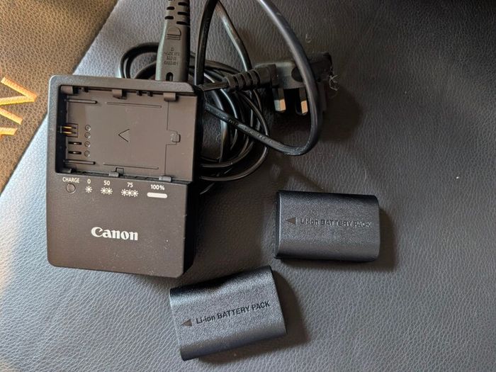 Blackmagic Pocket Cinema Camera 6K + Accessories