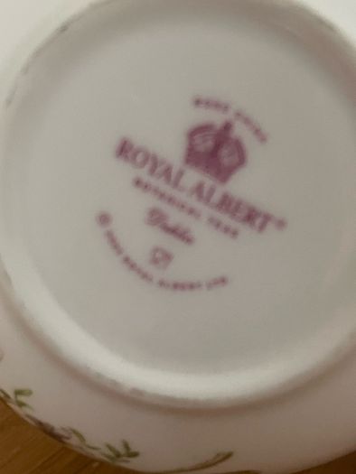 Royal Albert bowls