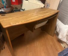 Curved desk (with printer shelf)