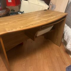 Curved desk (with printer shelf)