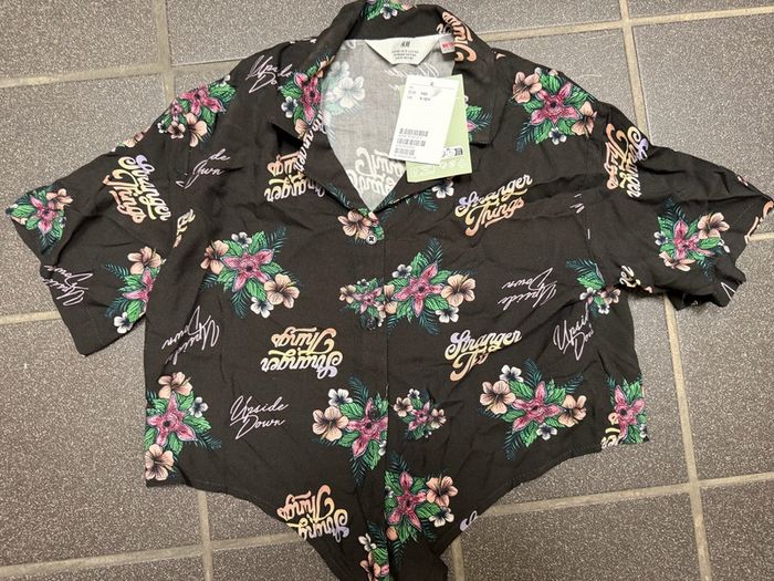 girls  top Stranger thing