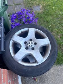 Volkswagen 17' tyres