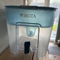 Brita water filter container