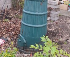 Free Compost Bin