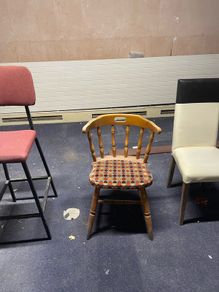 Pub smokers chair